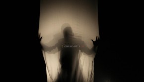 Ruki Daryudi menampilkan karya berjudul Aku, seniman tari dari Tanjung Pinang ini menterjemahkan ego manusia sebagai aku.